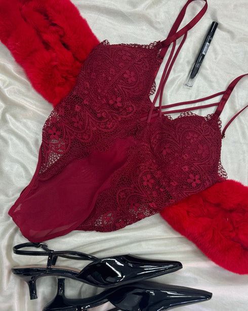 Sharon's Teddy, Crimson