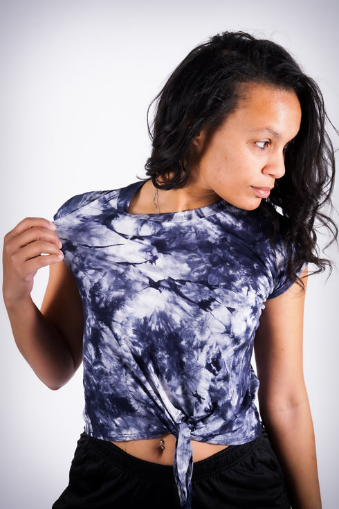 Tied Up tee, navy/white