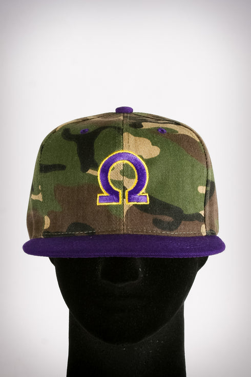 Ω snapback cap