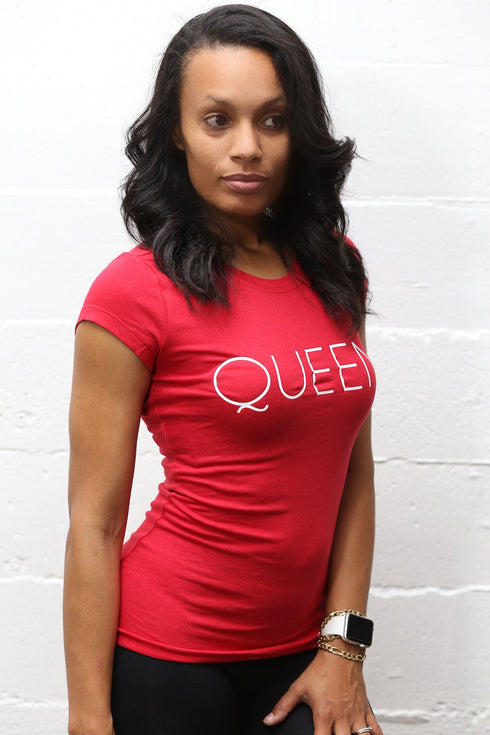 Queen Red workout tee