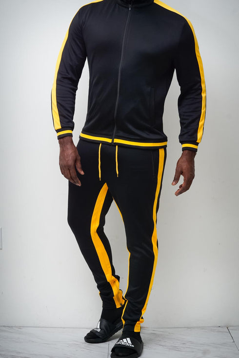 Run The Yard track jacket, black/gold