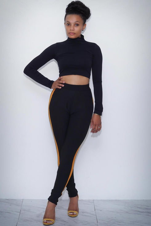 Lady Assassin skinnies, gold