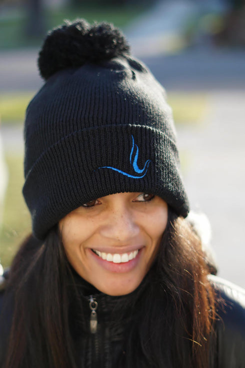 Peace Dove pom-pom beanie, black