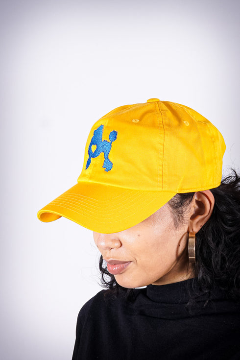 Poodles got Heart polo dad cap, gold