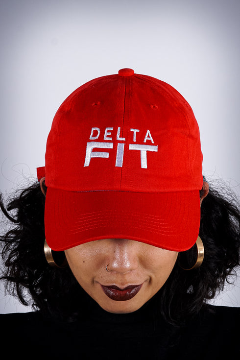 Delta FIT polo dad cap, red