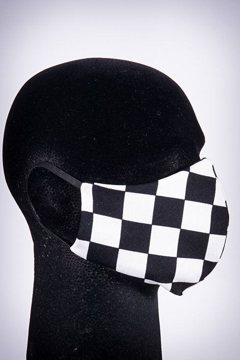 Covered! Checkmate mouth mask, black/white