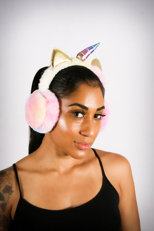 Can't Catch Me Unicorn earmuffs, multicolor