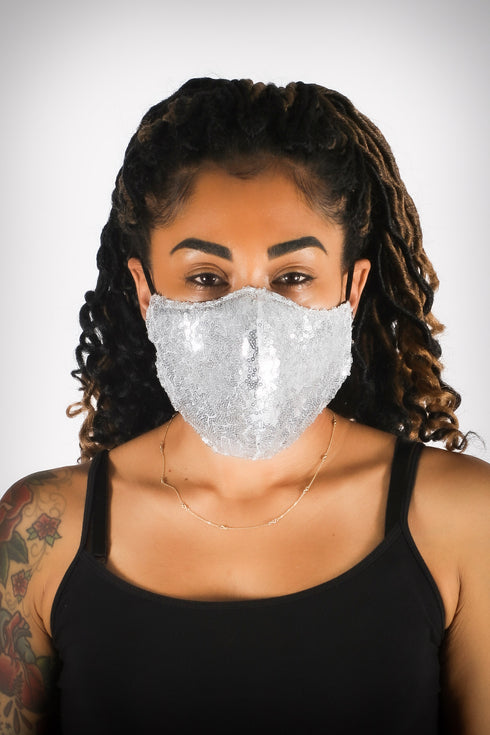 Covered! Sequin mouth mask, silver