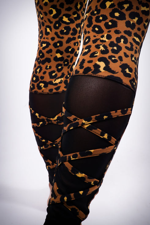 Runs With Cheetah leggings