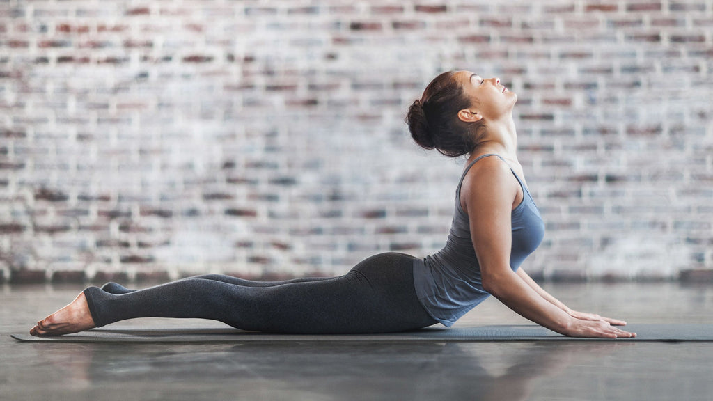 10 Proof Positive Reasons Why Everyone (including men) Should Try A Yoga Class