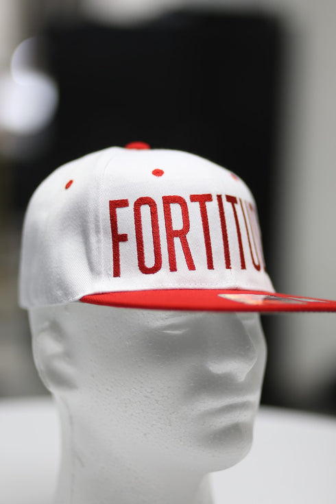 FORTITUDE snapback, white/red