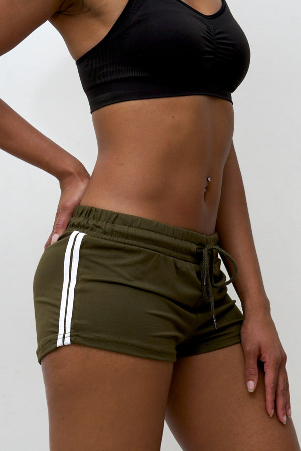 Out of line sport shorts, military green