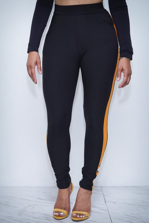 Lady Assassin skinnies, gold