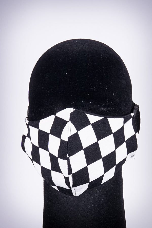 Covered! Checkmate mouth mask, black/white