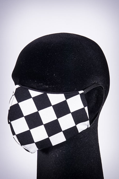Covered! Checkmate mouth mask, black/white