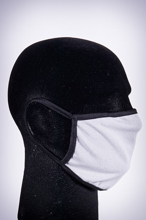 Covered! Solid mouth mask, light grey/black