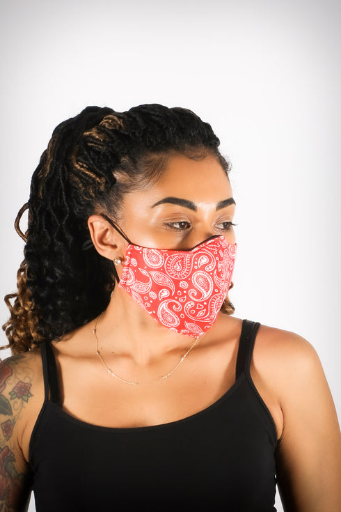 Covered! Paisley Love mouth mask, red